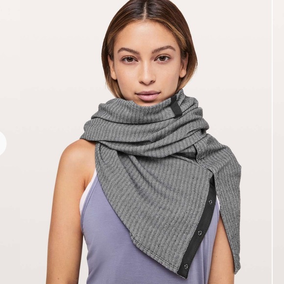 lululemon athletica Accessories - Lululemon Vinyasa Scarf Grey herringbone